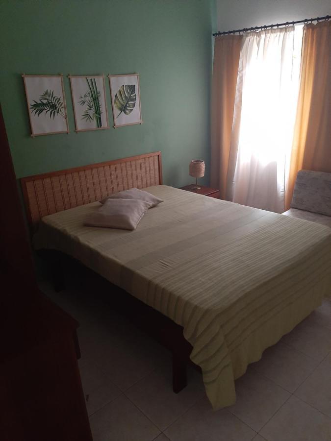 Mix 2 Hostel Миндело Стая снимка