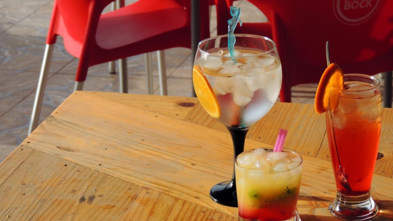 Mix 2 Hostel Миндело Екстериор снимка
